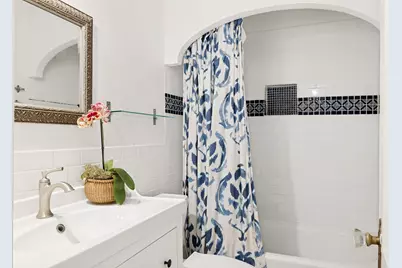 7011 Hammond Avenue, Dallas, TX 75223 - Photo 11