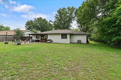 1904 W 4th Avenue, Corsicana, TX 75110 - Photo 33