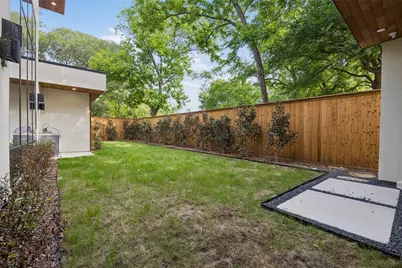 8915 San Benito Way, Dallas, TX 75218 - Photo 9