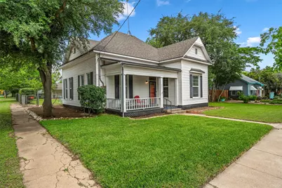 501 N Davis Street, West, TX 76691 - Photo 3