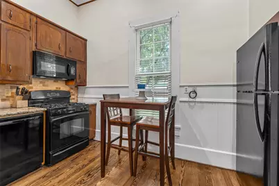 501 N Davis Street, West, TX 76691 - Photo 11
