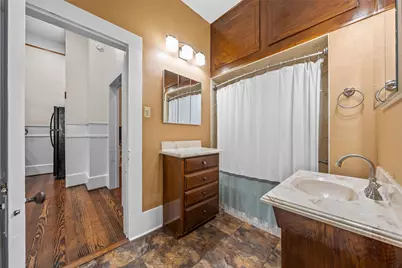 501 N Davis Street, West, TX 76691 - Photo 13