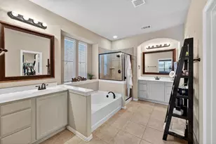 2760 Explorador, Grand Prairie, TX 75054 - Photo 21