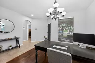 2760 Explorador, Grand Prairie, TX 75054 - Photo 9