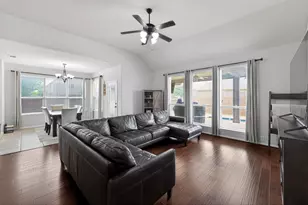 2760 Explorador, Grand Prairie, TX 75054 - Photo 17