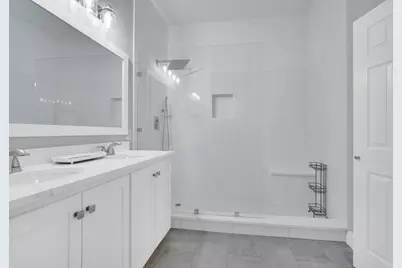 5339 Deep Lake Drive, Grand Prairie, TX 75052 - Photo 9