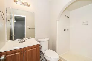 2918 Rayswood Dr, Carrollton, TX 75007 - Photo 15