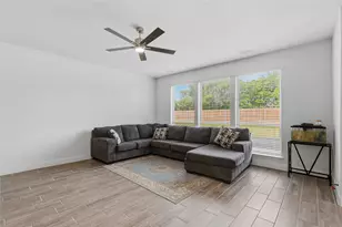 9121 Desert Flora Dr, Fort Worth, TX 76131 - Photo 13