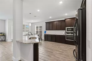 9121 Desert Flora Dr, Fort Worth, TX 76131 - Photo 7