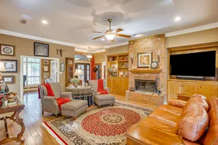 6203 Prospect Hill Dr, Granbury, TX 76049 - Photo 5
