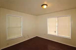 421 Dr Martin Luther King Jr Blvd, Waxahachie, TX 75165 - Photo 9