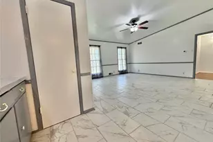 7947 Habersham Ln, Dallas, TX 75248 - Photo 7