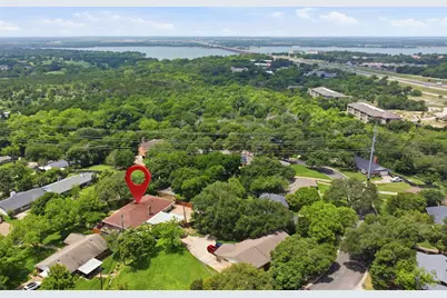 1209 Southwood Drive, Woodway, TX 76712 - Photo 31
