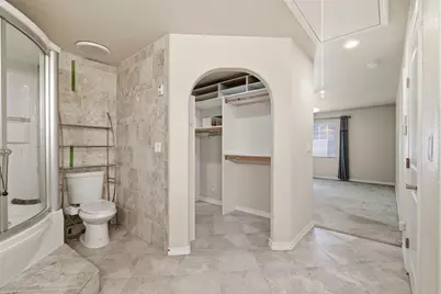1209 Southwood Drive, Woodway, TX 76712 - Photo 15