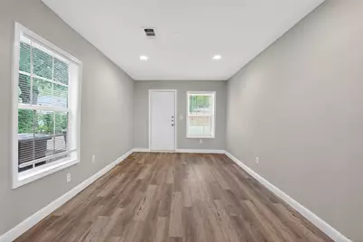 2805 Walker Street, Fort Worth, TX 76105 - Photo 11