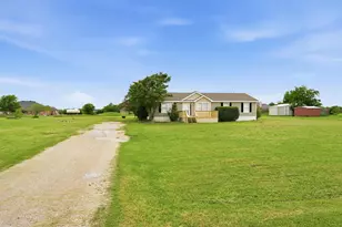 8404 Brahma Dr, Justin, TX 76247 - Photo 27