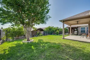 7620 Parade Dr, Little Elm, TX 76227 - Photo 23