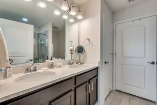 7620 Parade Dr, Little Elm, TX 76227 - Photo 17