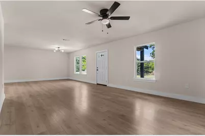 4612 Shackleford Street, Fort Worth, TX 76119 - Photo 5