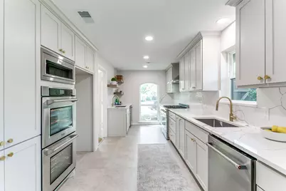 17402 Oakington Court, Dallas, TX 75252 - Photo 13