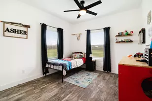 221 Private Rd 33082, Sumner, TX 75486 - Photo 19