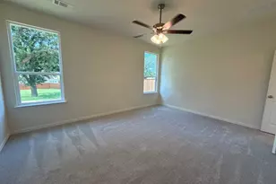 1124 Trinity Dr, Springtown, TX 76082 - Photo 9