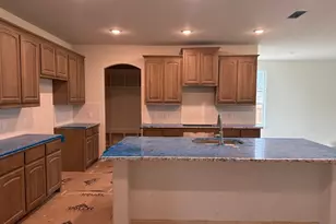 1124 Trinity Dr, Springtown, TX 76082 - Photo 3
