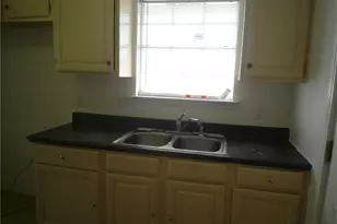 2904 Edd Rd, Dallas, TX 75253 - Photo 7