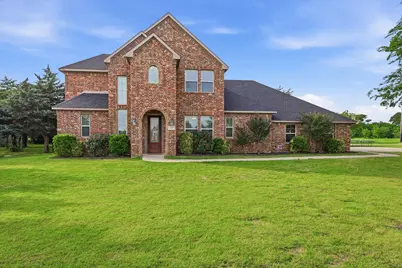 160 Kelly Drive, Waxahachie, TX 75167 - Photo 1
