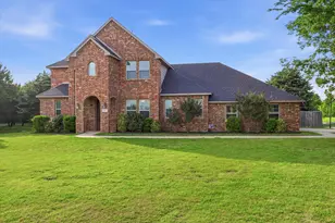 160 Kelly Dr, Waxahachie, TX 75167 - Photo 3