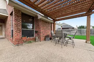 7040 Sea Star Dr, Grand Prairie, TX 75054 - Photo 23