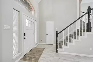 8420 Falconet Cir, McKinney, TX 75072 - Photo 3