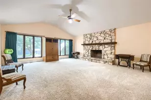 10615 Swallow Ln, Dallas, TX 75218 - Photo 7