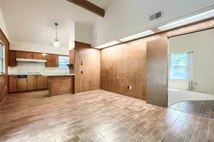 10615 Swallow Ln, Dallas, TX 75218 - Photo 11