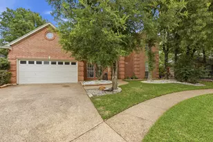 3105 Andrew Ct, Bedford, TX 76021 - Photo 3