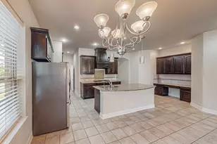 6723 Capistrano St, Irving, TX 75039 - Photo 7