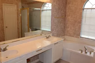 5017 Remington Dr, Garland, TX 75044 - Photo 15