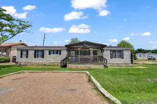 5402 Clear View Dr, Granbury, TX 76048 - Photo 7