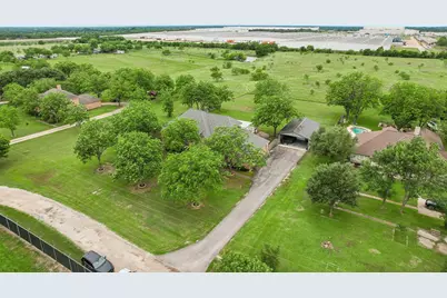 1252 Orchard Lane, Ennis, TX 75119 - Photo 35