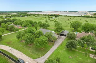 1252 Orchard Ln, Ennis, TX 75119 - Photo 35
