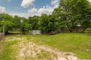 2239 Dowdy Ferry Rd, Dallas, TX 75217 - Photo 1