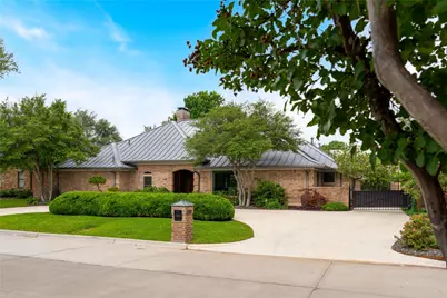 5209 Harbor Town Drive, Dallas, TX 75287 - Photo 1