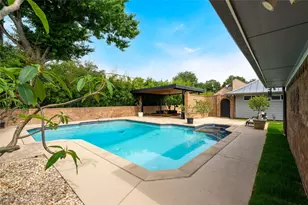 5209 Harbor Town Dr, Dallas, TX 75287 - Photo 31
