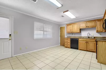 101 Sara Court, Collinsville, TX 76233 - Photo 15