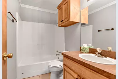 101 Sara Court, Collinsville, TX 76233 - Photo 17