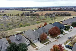 312 Spring Run Dr, Decatur, TX 76234 - Photo 37