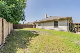 1313 Catbird Dr, Little Elm, TX 75068 - Photo 31