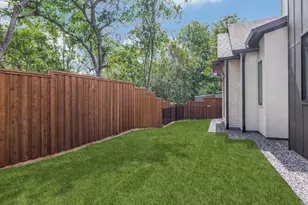 1622 Old Gate Ln, Dallas, TX 75218 - Photo 23