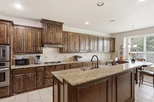 13081 Viola Dr, Frisco, TX 75033 - Photo 5