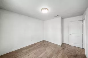 2034 Cedarwood Dr, Carrollton, TX 75007 - Photo 29